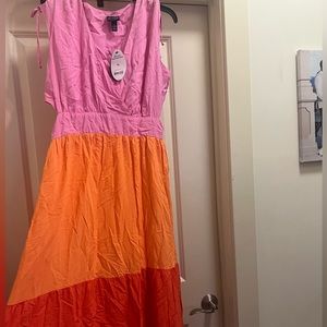 Color Block dress orange and pink.